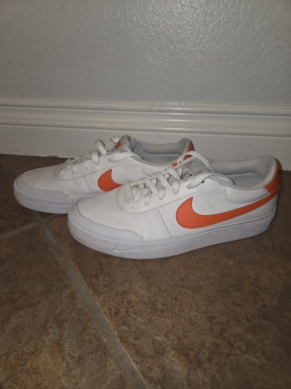 Nike Court Legacy Sneakers White Orange Low Top Lace Up Casual Shoes Unisex - Picture 2 of 11